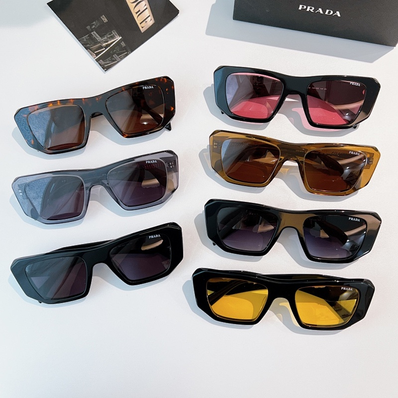 Prada SPRB18