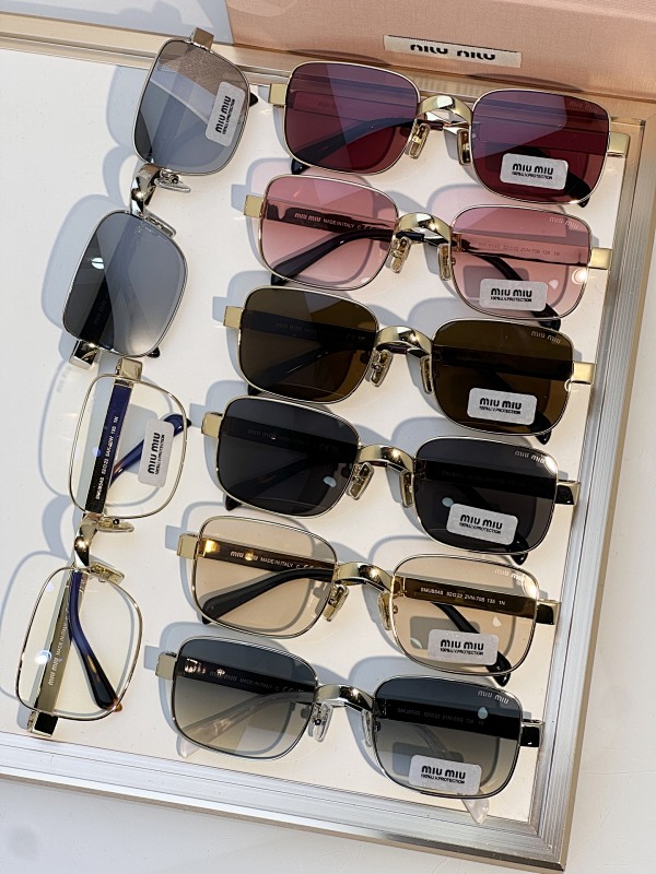 Miumiu SMUB54S
