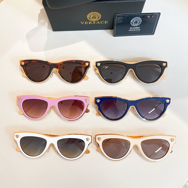 Versace VE6792