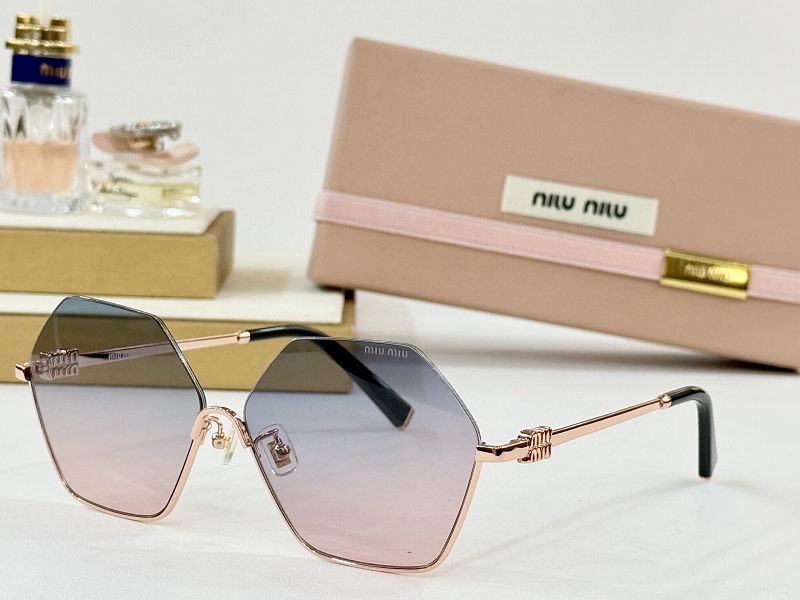 Miumiu SMUA55-233256563