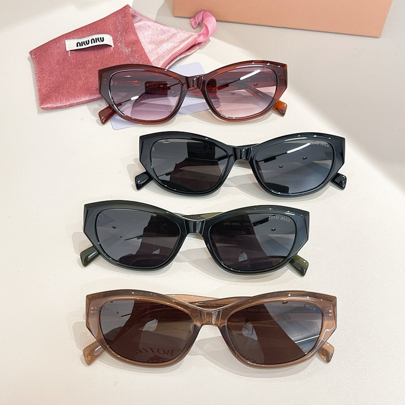 Miumiu SMU49WS