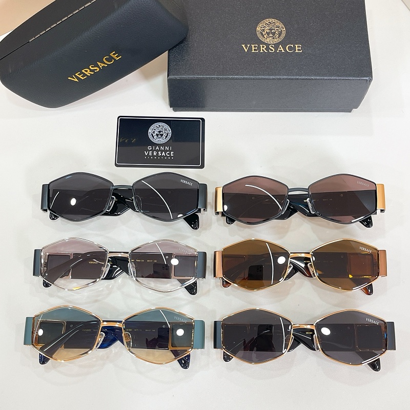 Versace VE1881