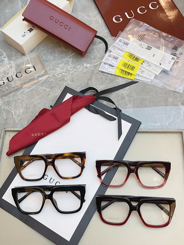 Gucci GG2102SA