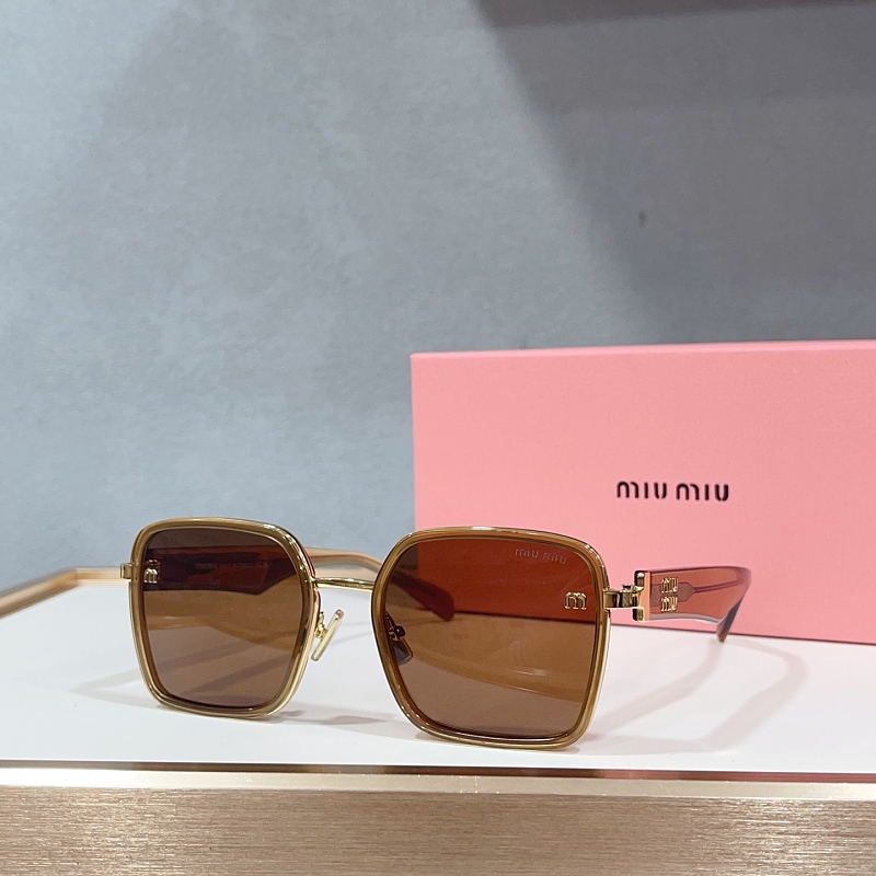 Miumiu P360 MU B19