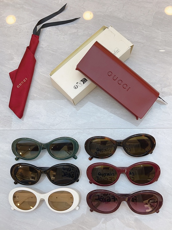 Gucci GG1587S
