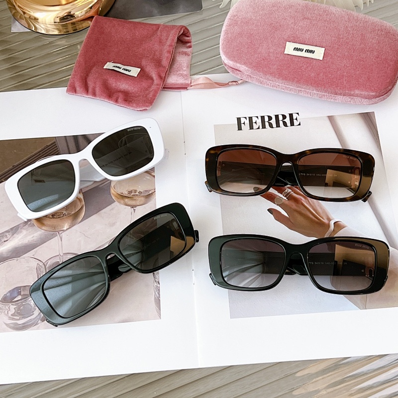 Miumiu P360 07YS