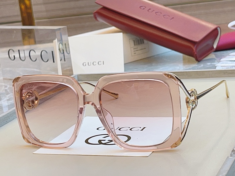 Gucci GG1324SA