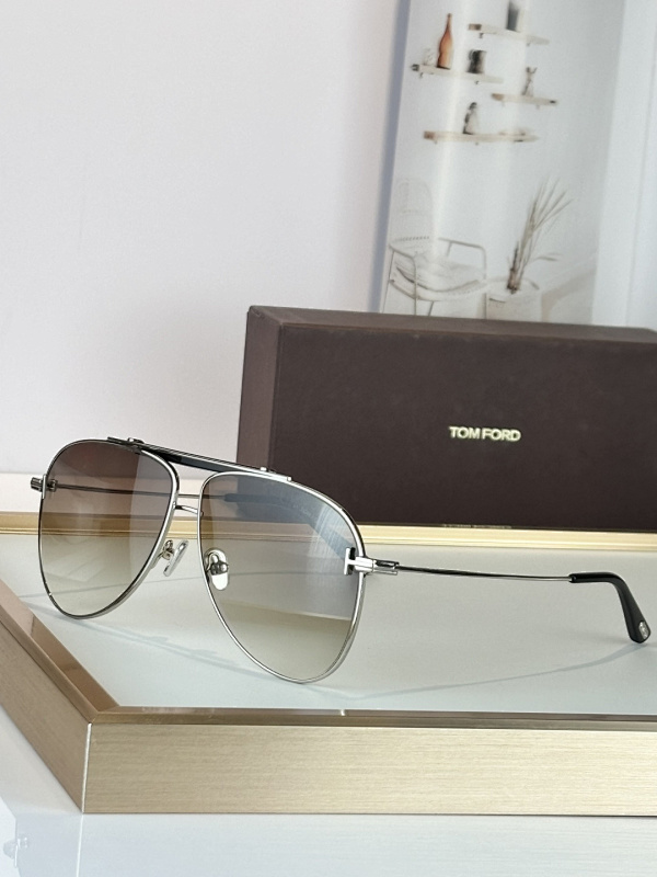 Tom ford TF1018
