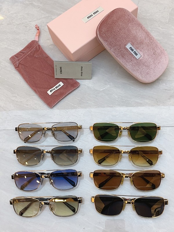 Miumiu P350 SMU C52