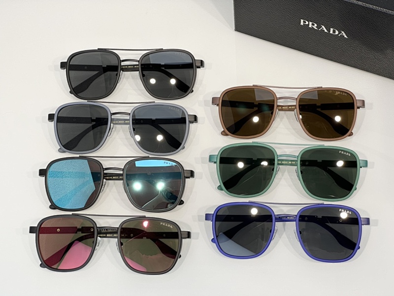 sunglasses。