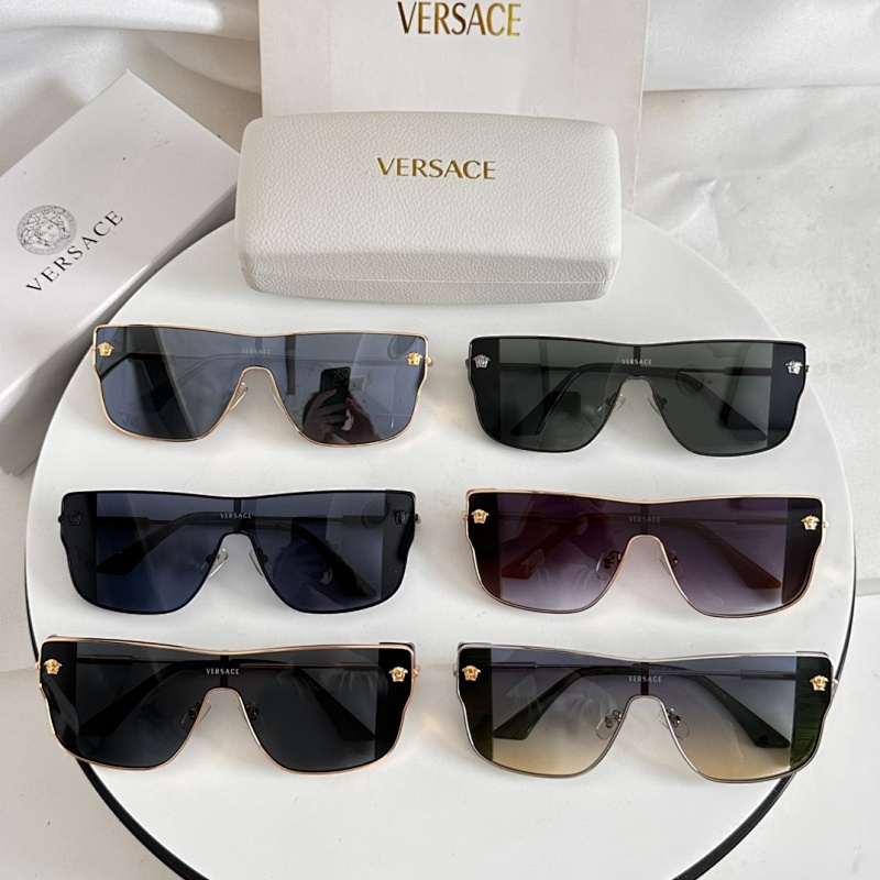 Versace VE2239