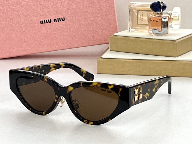 Miumiu MU03ZS-146568359
