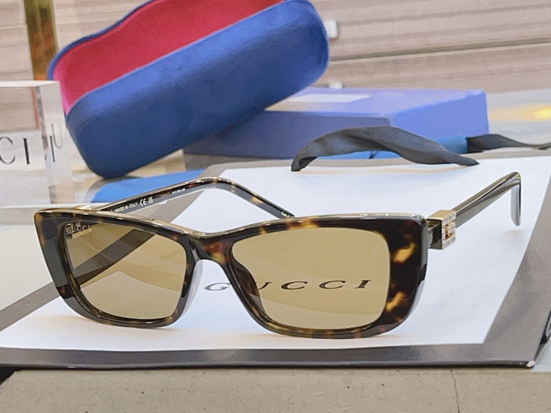 Gucci GG1681SA