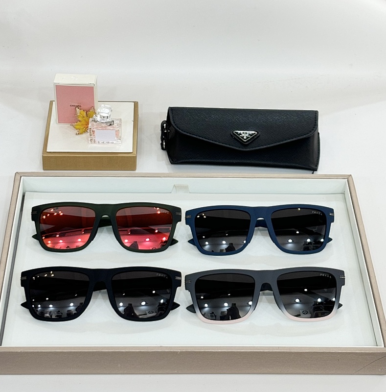 Prada P310 S11107