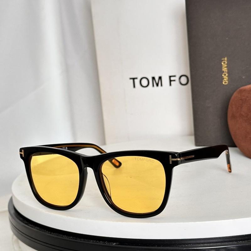 Tom ford FT1099