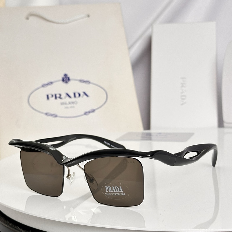 Prada SPRA18