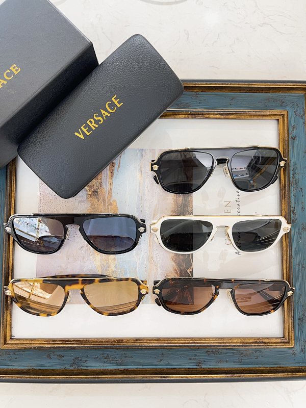 Versace VE2199