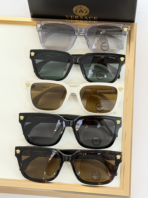 Versace VE4513D