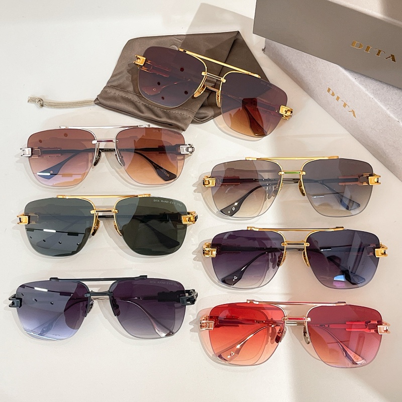 sunglasses。