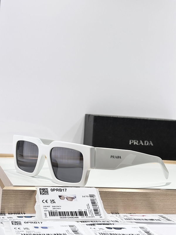 Prada P370 SPR B17