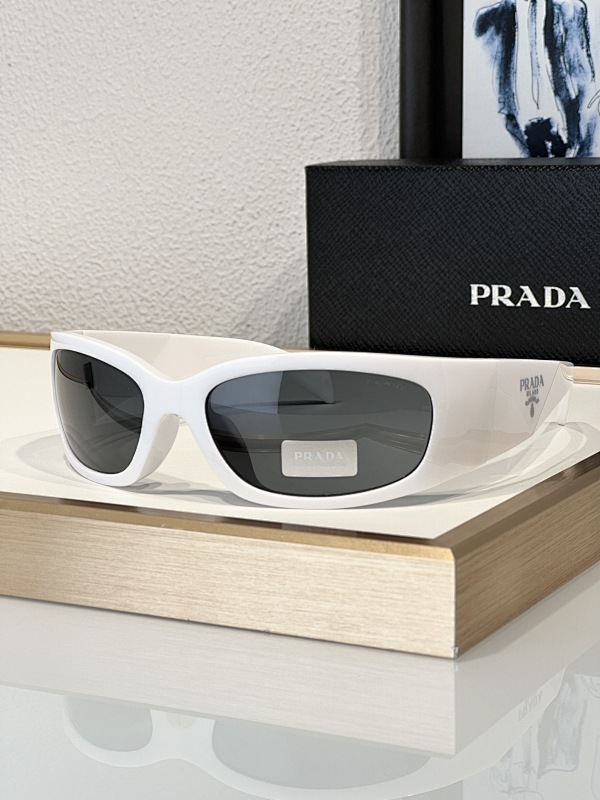 Prada SPA14-165773641