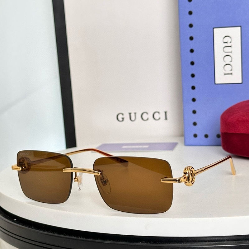 Gucci GG1703S-216418947