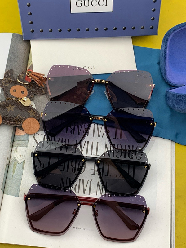 Gucci P280 G9079