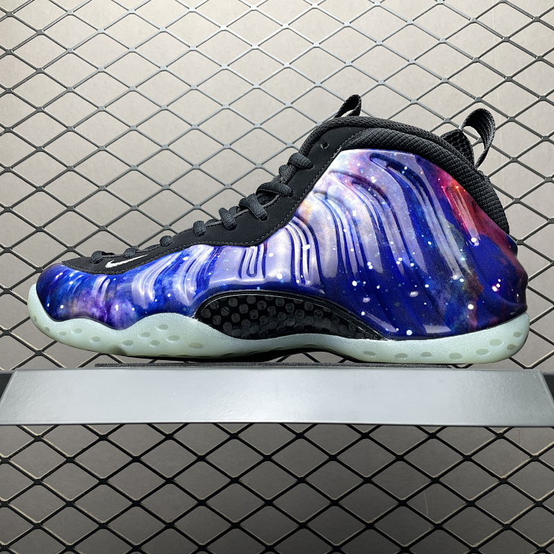 NIKE FQ4303-400