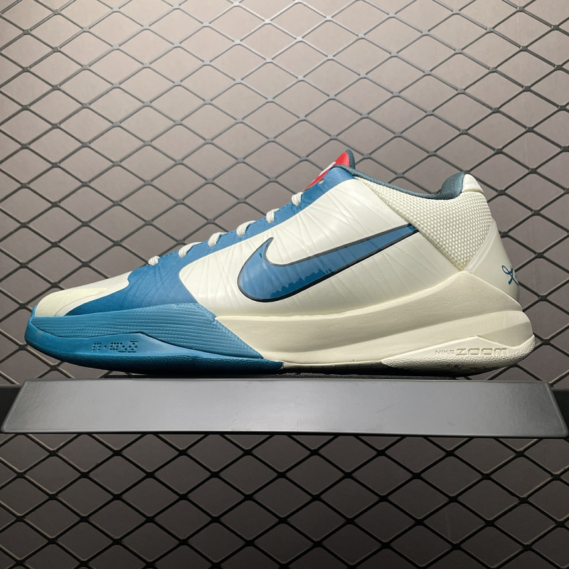 NIKE IZ1852-100-236333195
