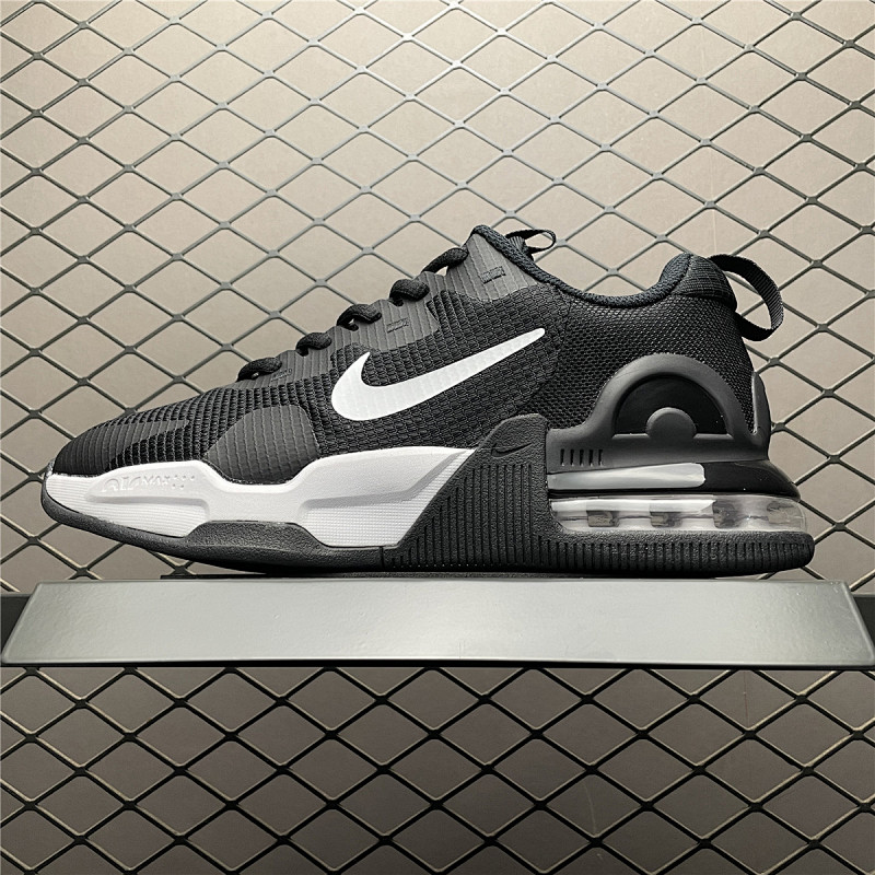 NIKE DM0829-001