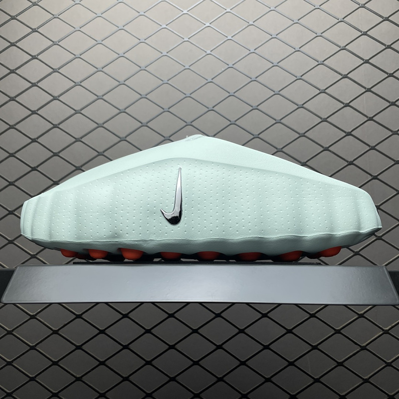 NIKE MIND001-239809751