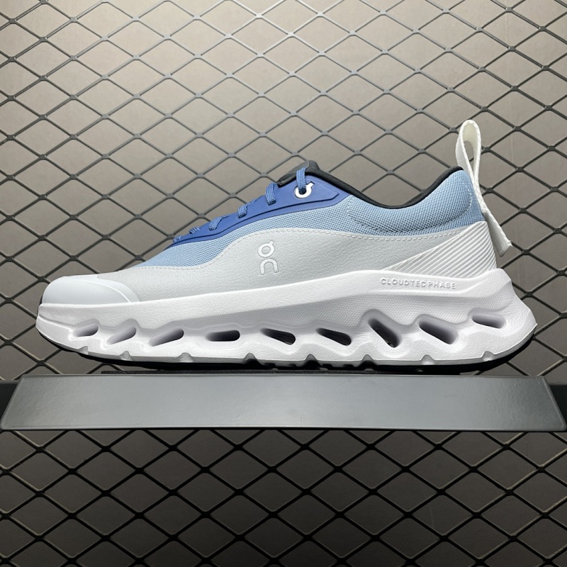On Cloud USD OG L929282X17-5102 tilt