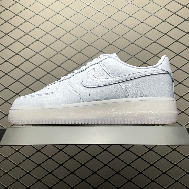NIKE CZ8065-500
