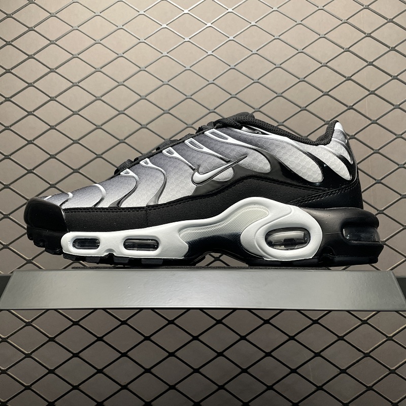 NIKE DM0032-003-211752509