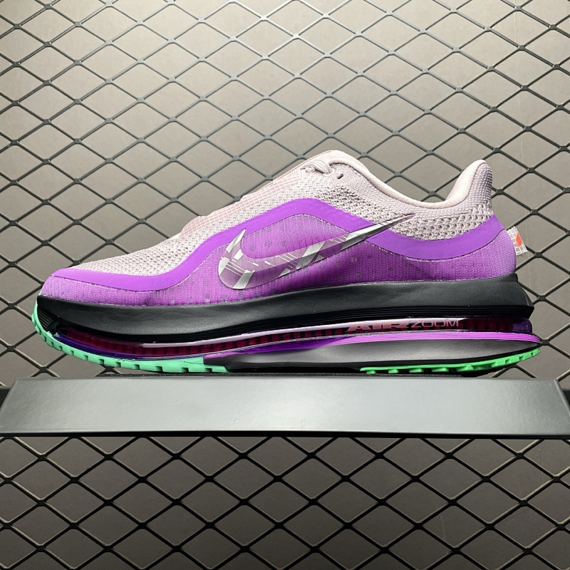 NIKE Pegasus Premium