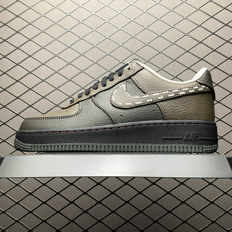 NIKE IQ1122-320