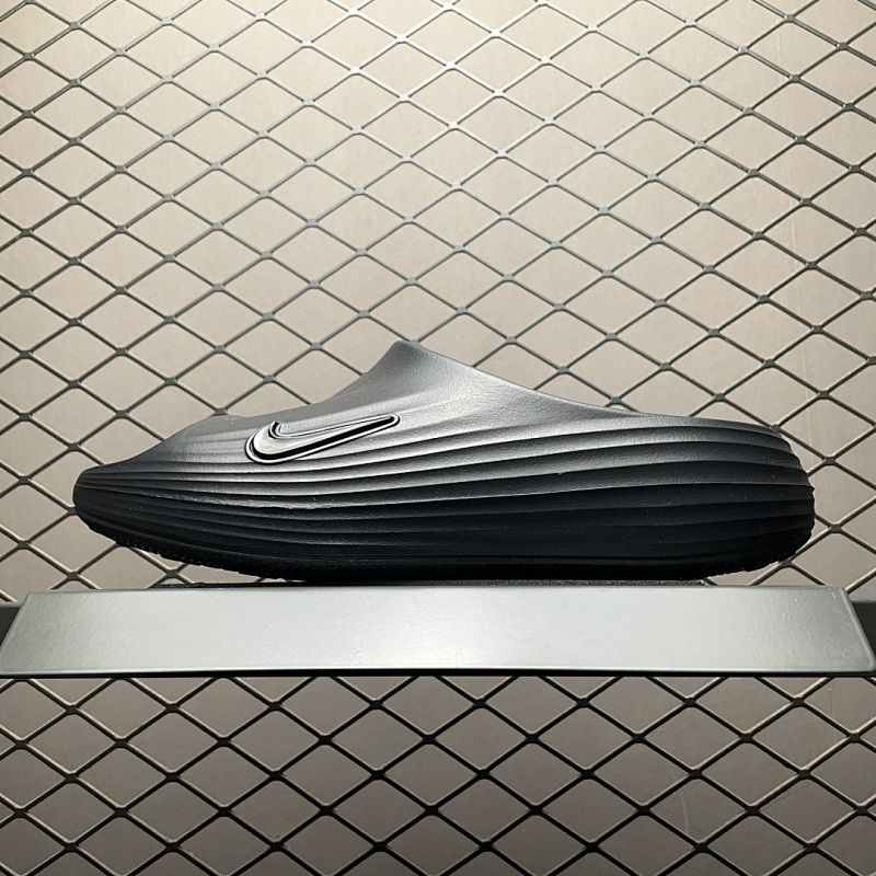 NIKE HV4479-001