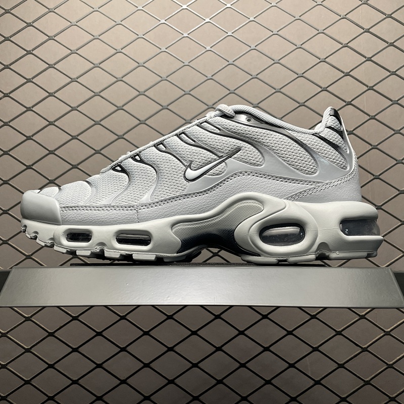 NIKE TN852630-021