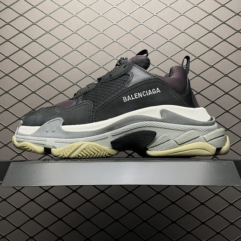 Balenciaga SNEAKER524039-99279937