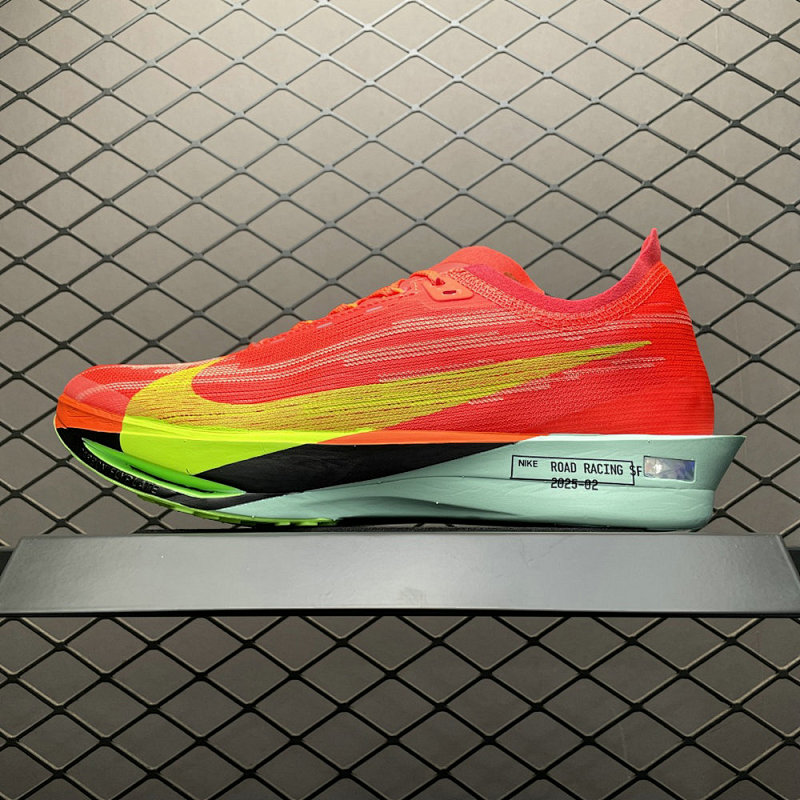 NIKE HF6416-600