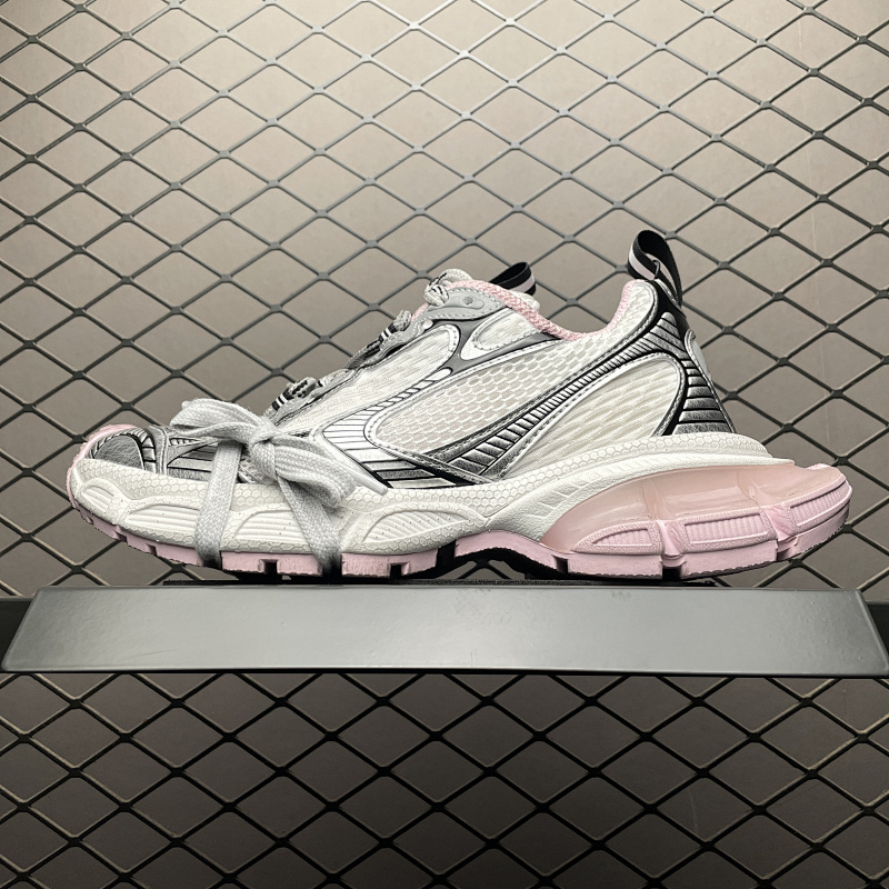 Balenciaga USD76-224321868