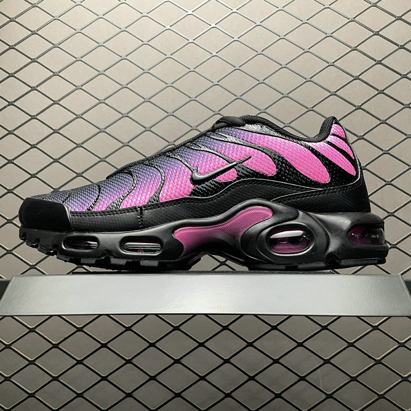 NIKE DM0032-020
