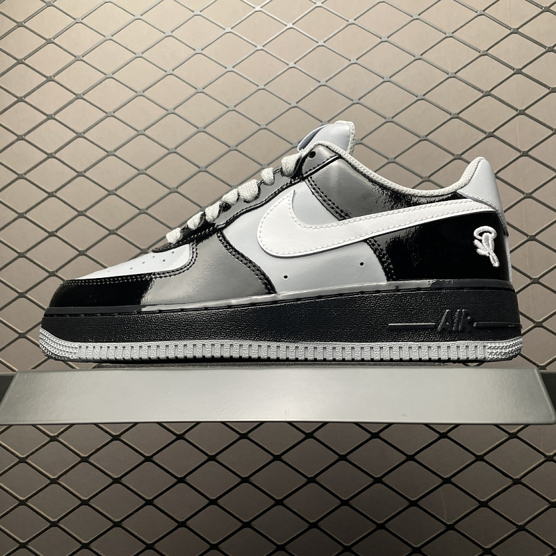 NIKE IO9974-010