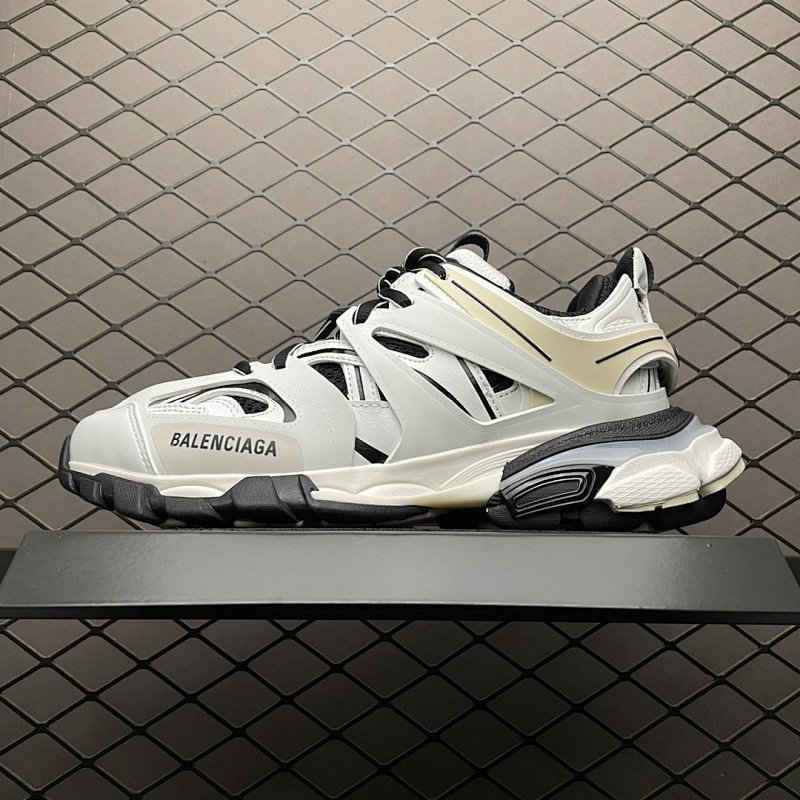 BALENCIAGATRACK35-46-96542135