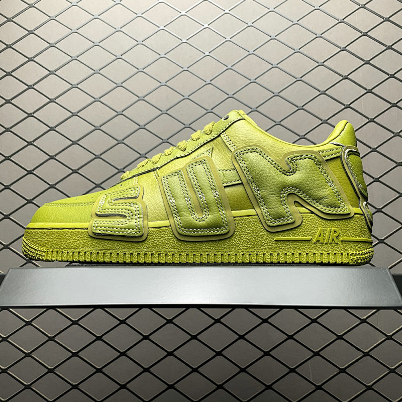NIKE FQ7069-300-197022710