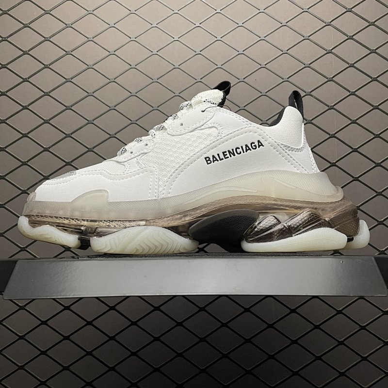 Balenciaga SNEAKER541624