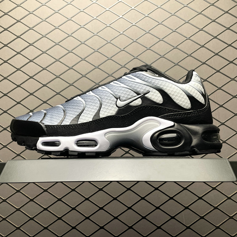 NIKE DM0032-003-193500739