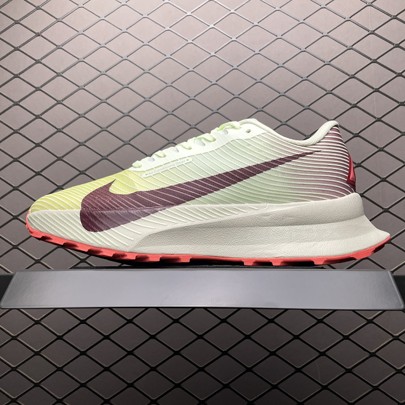 NIKE HF5668-700