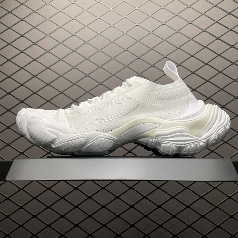 Balenciaga USD Anatomic Runner-230749348