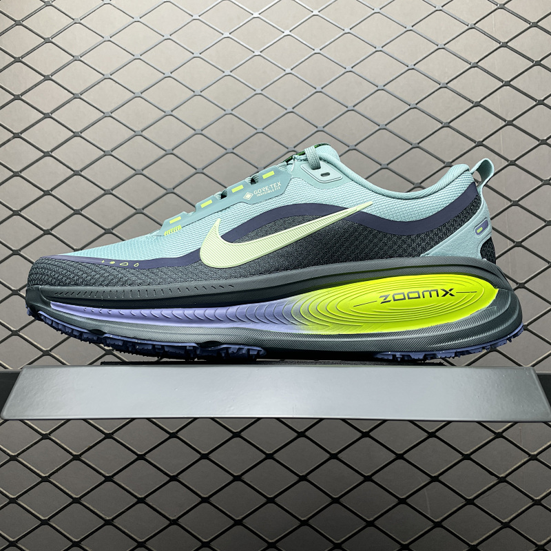 NIKE HQ7001-300